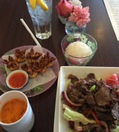 Song Phi Nong Thai Restaurant and Bar