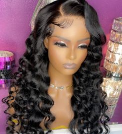 Head Turners Beauty & Extension bar